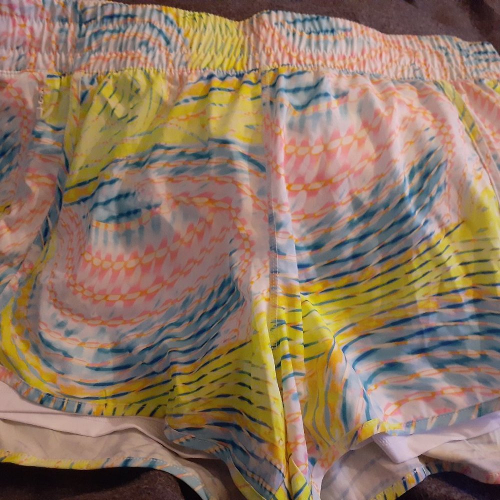 Avia athletic shorts (plus)